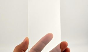 Buy iPhone 16 Pro Screen Protector for Edge-to-Edge Coverage