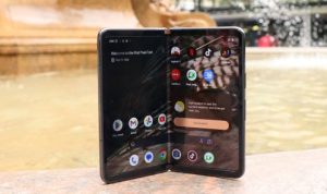 Google Pixel Fold 2 Testing the Tensor-Powered Multitasking Foldable Experience