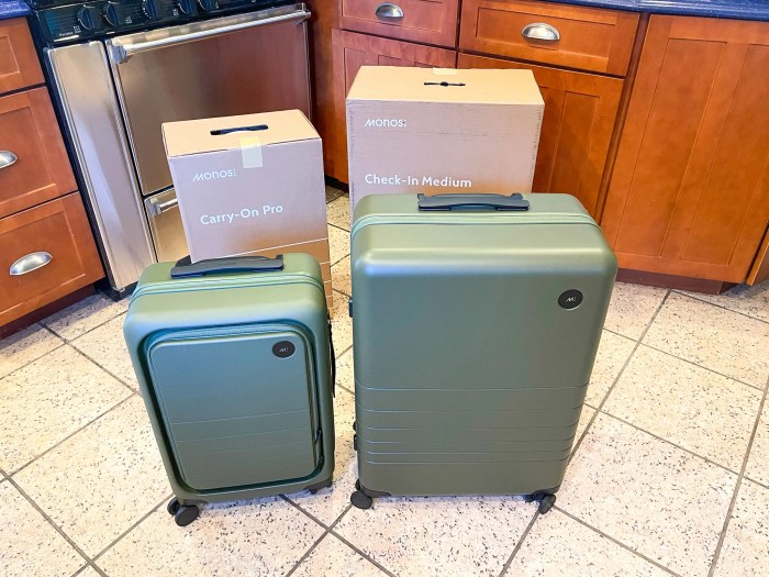 Monos Carry On Luggage Review at Christy Robert blog Monos Carry-On Pro: Reviewing the Built-In Laptop Compartment Design