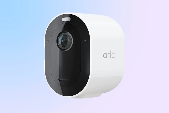 Arlo Pro 5S 2K Spotlight Camera High-Resolution Surveillance System Test