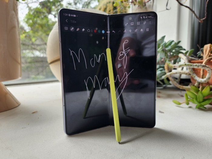 Samsung Galaxy Z Fold5 5G Foldable Smartphone Review