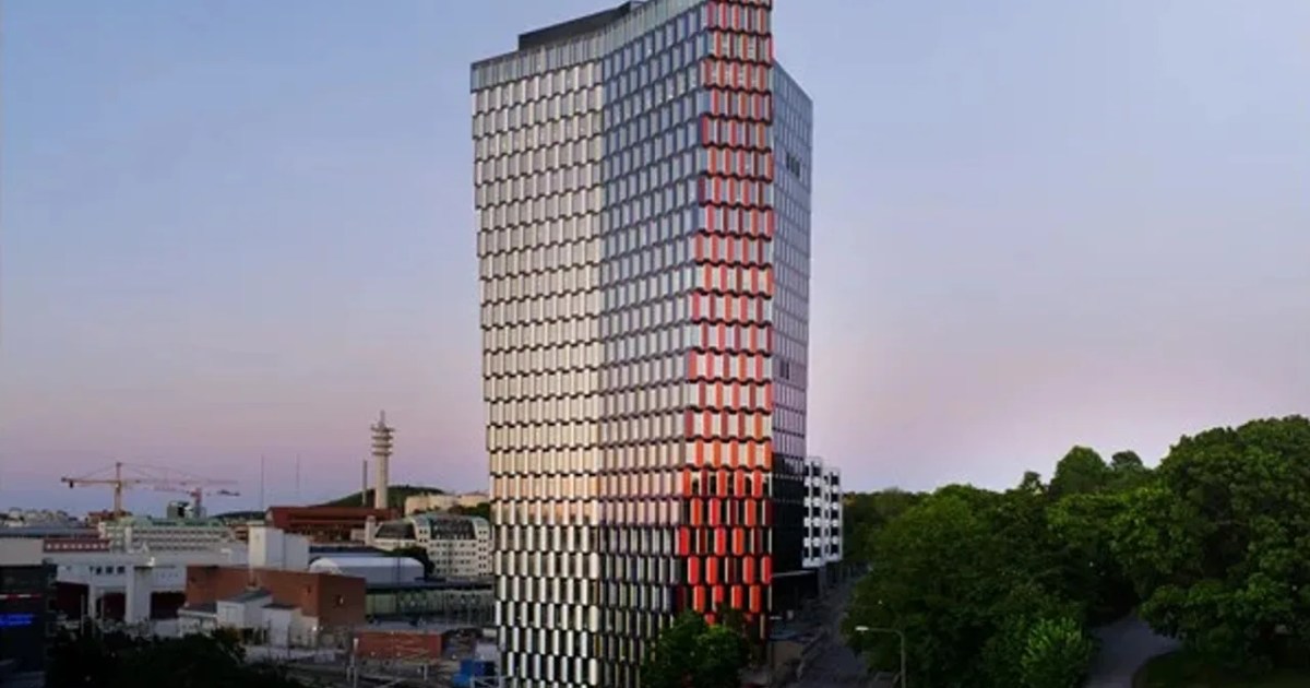 Motorola Moto G84 5G Budget Smartphone Buying Guide