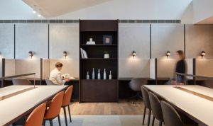 Prime Commercial Office Spaces by CBRE Group in London Prime Commercial Office Spaces by CBRE Group in London